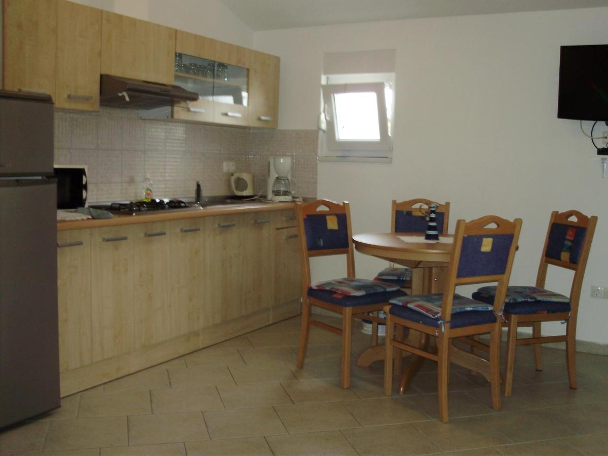 Apartments Ruzmarin 브르시 객실 사진